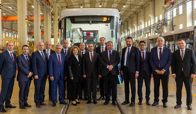 El viceministro de Industria y Tecnología visitó Durmazlar Makina